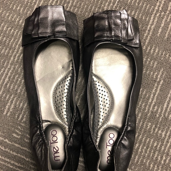 me too Shoes - NWOT meToo Peweter Flats